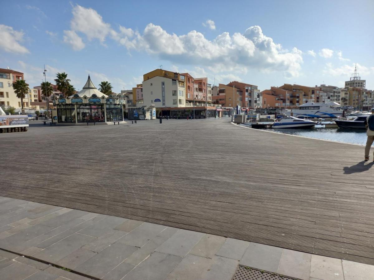 Port Brescou, T3 En Duplex Climatise, Superbe Vue Sur Le Port Lejlighed Agde Eksteriør billede